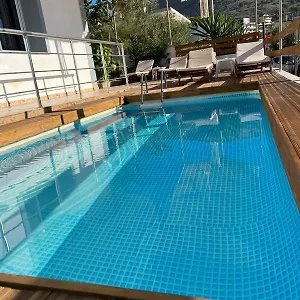 Sadiku With Sea View Apartment Sarandë