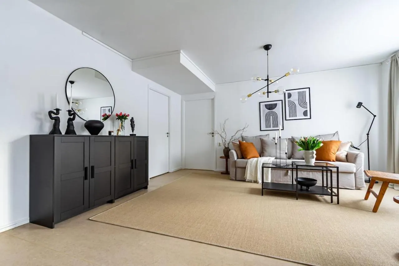 Budget Comfort On Trendy Soedermalm Stockholm Schweden